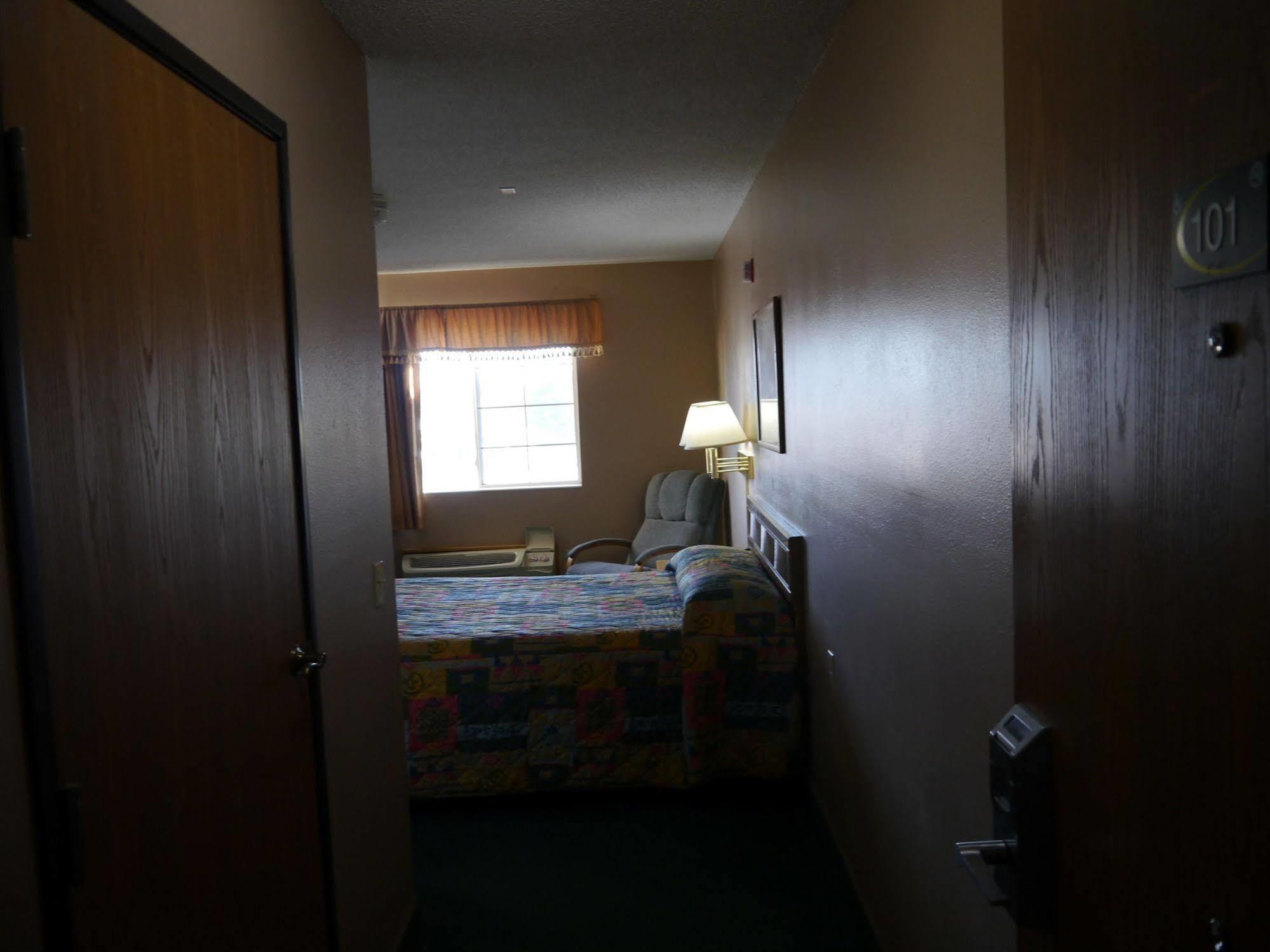 Westwood Inn & Suites - Kimball Esterno foto