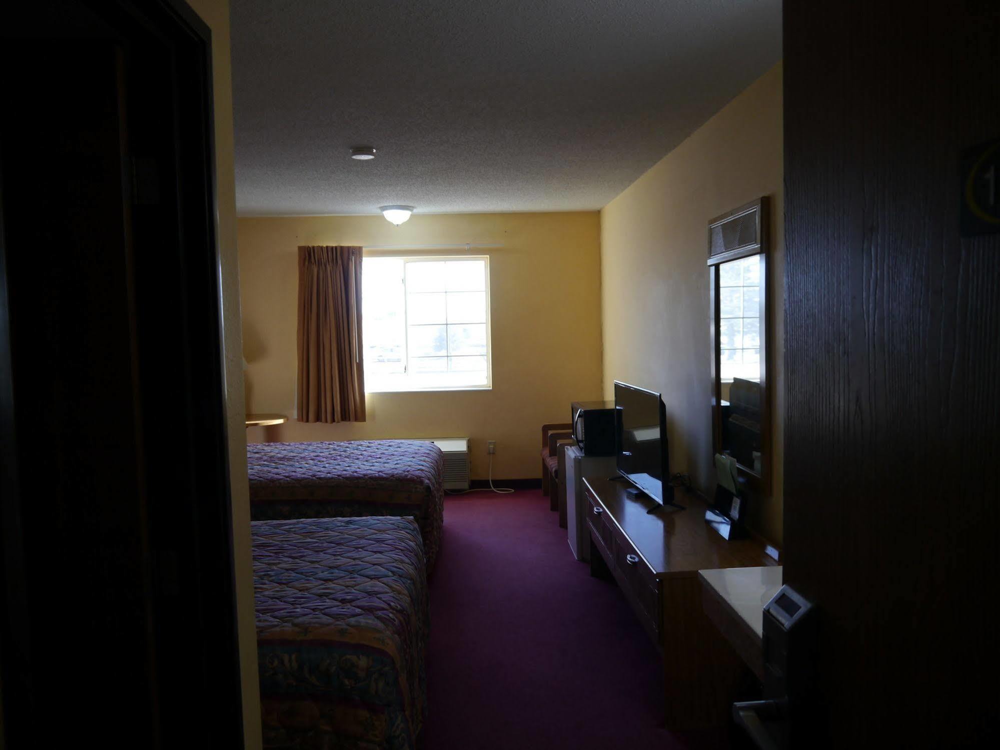 Westwood Inn & Suites - Kimball Esterno foto
